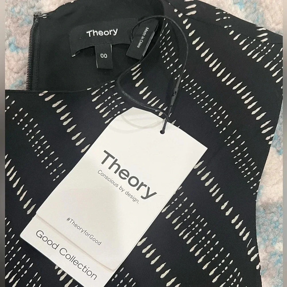 Theory 100% Silk Fresh Draped Tuck Dress - Black and White Midi Dress ๐ Size 00 - Picture 15 of 15